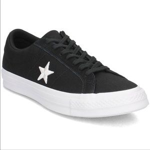 Converse One Star Low Top Sneakers